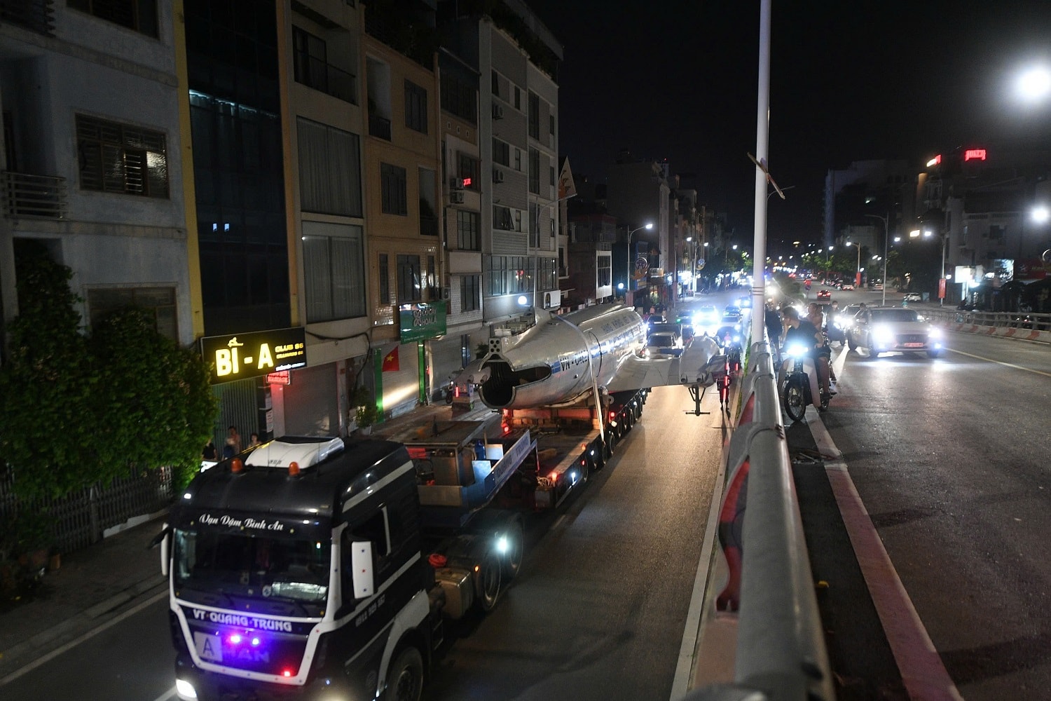 may-bay-cho-bac-ho-07.jpg