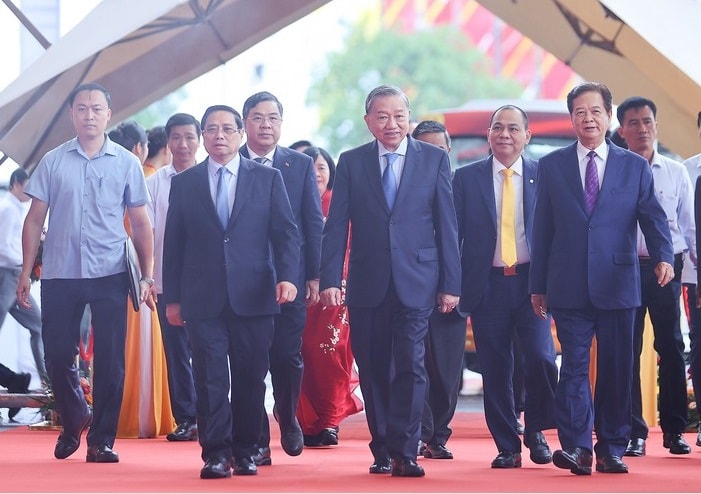 lanh-dao-dang-nha-nuoc.jpg