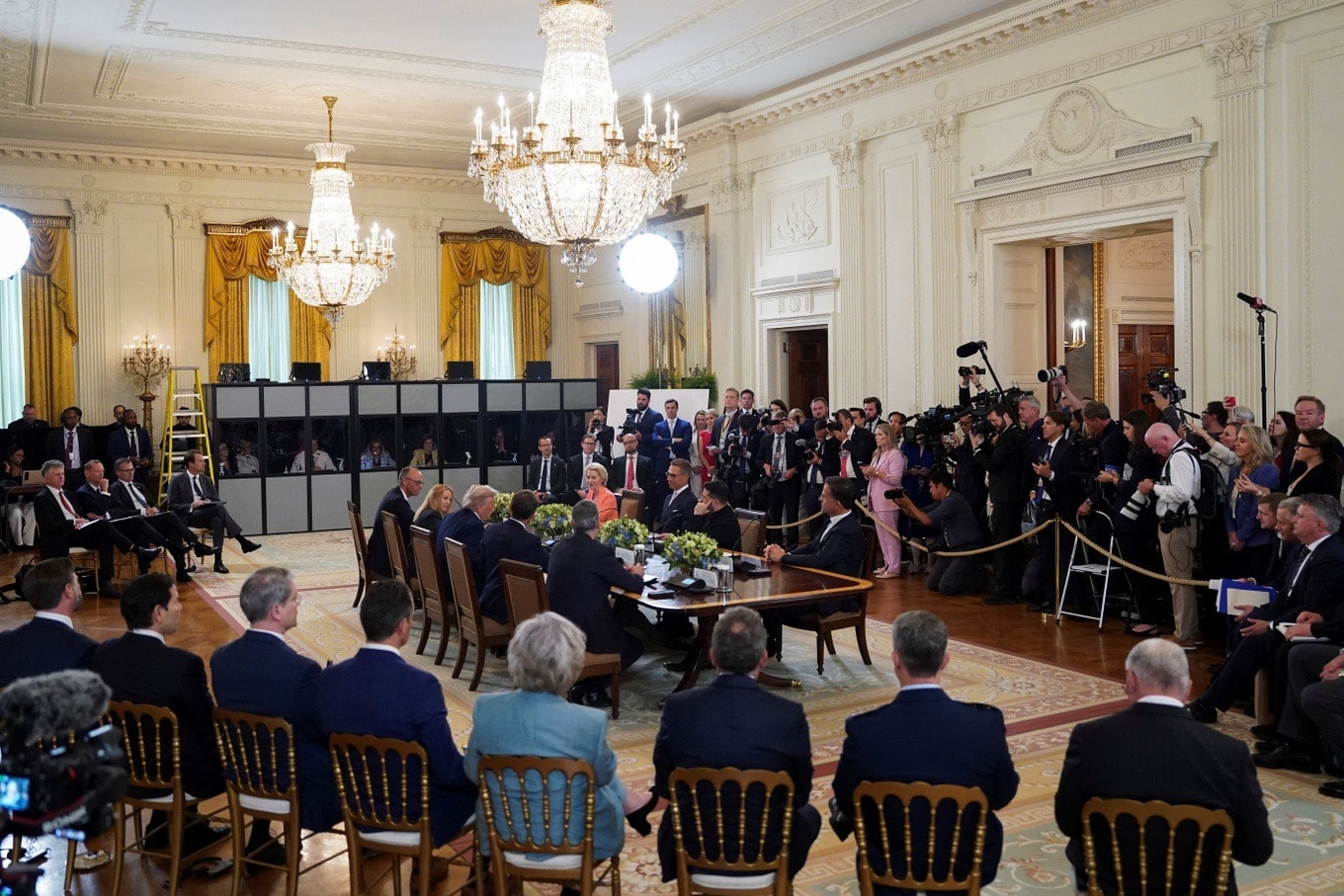 trump-ukraine-chau-au-03.jpg