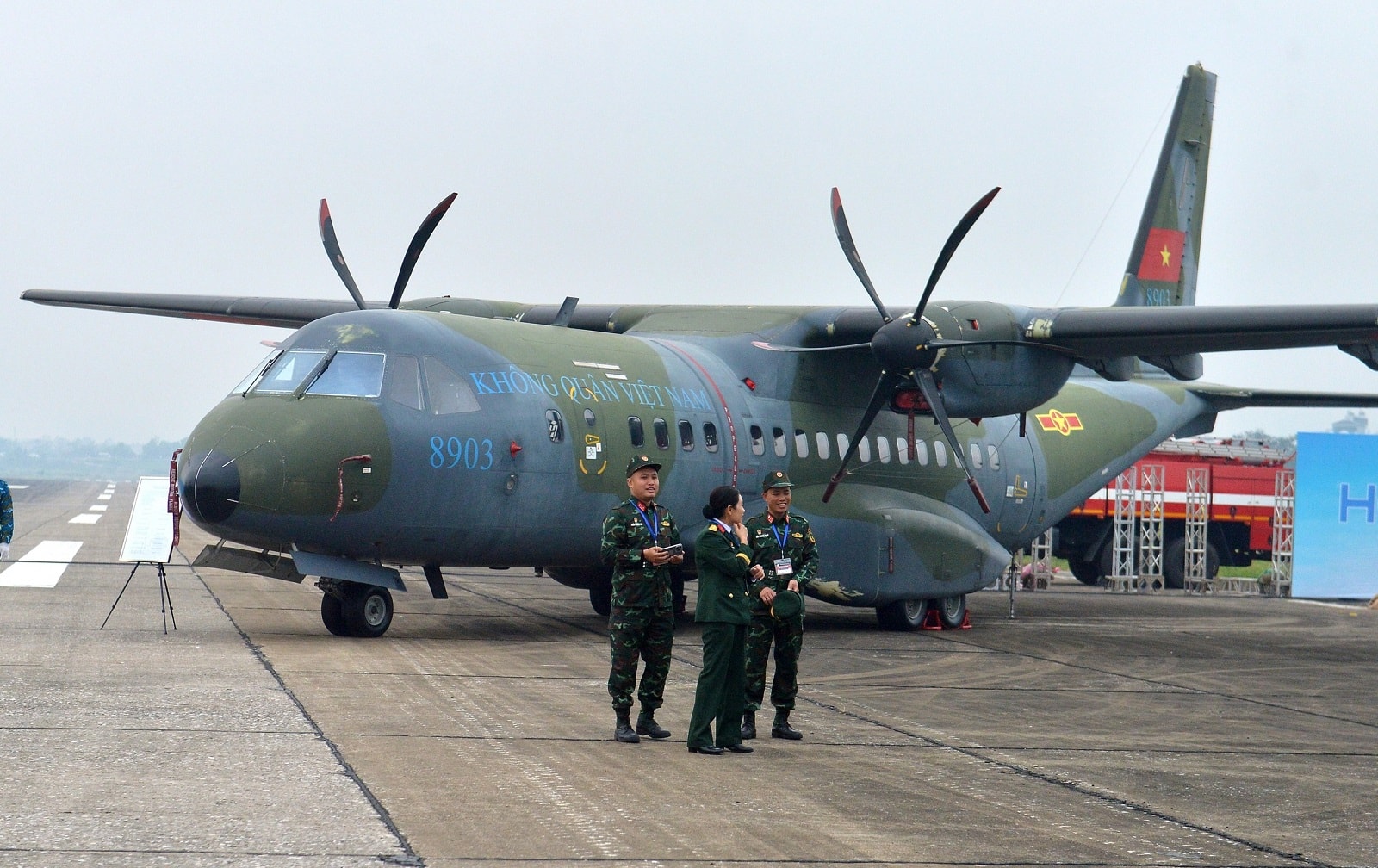phong-khong-khong-quan-viet-nam-05.jpg