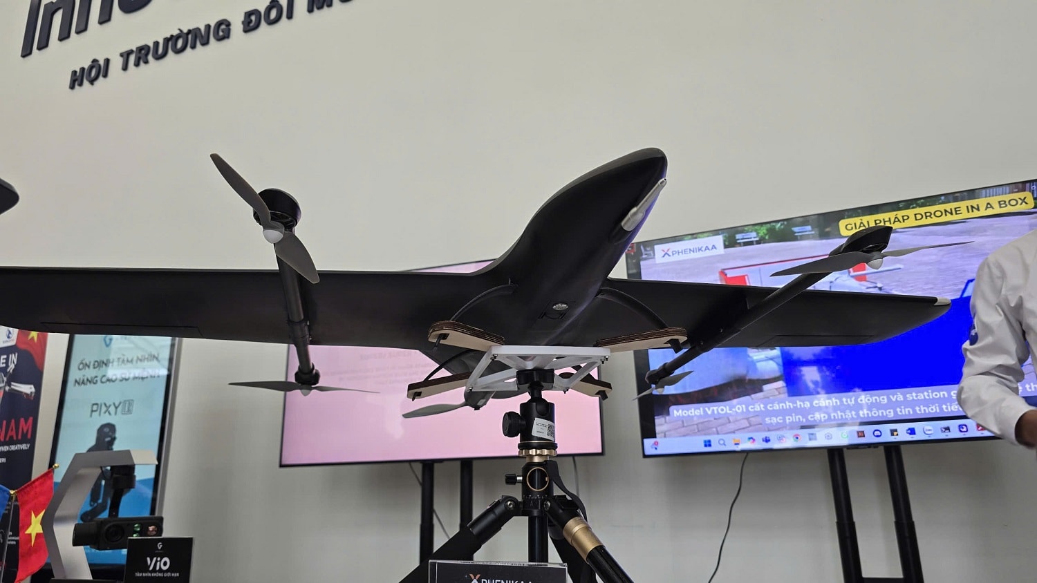uav-02.jpg