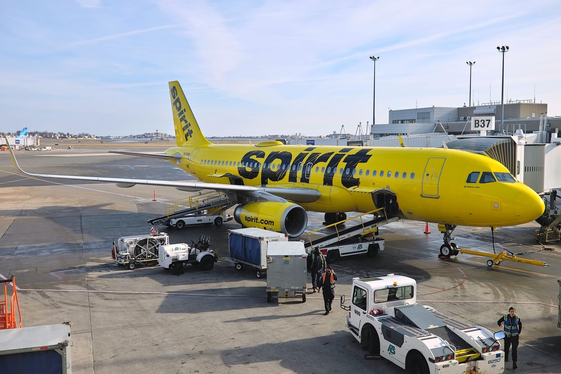 15 Things Travelers Should Know Before Flying Spirit Airlines for the First Time | wayward