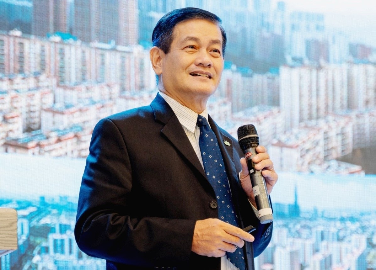 Ngo Viet Nam Son