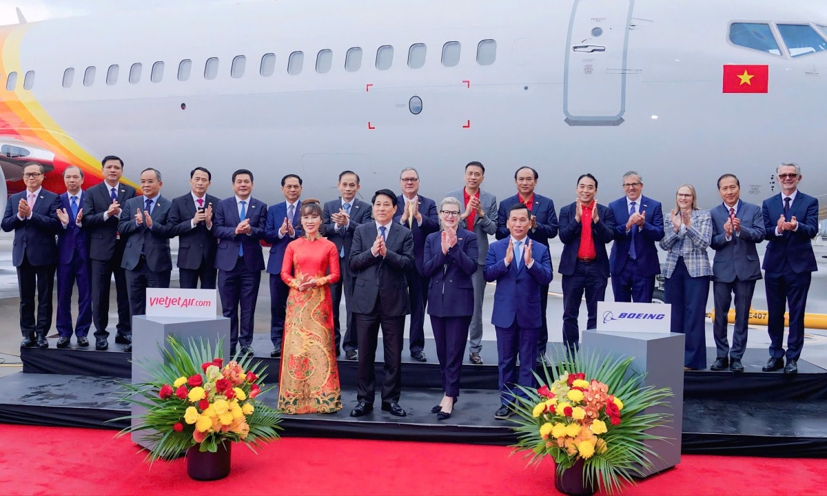 vietjet-nguyen-thi-phuong-thao-02.jpg