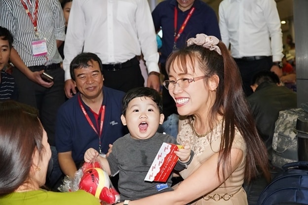vietjet-nguyen-thi-phuong-thao-04.jpg