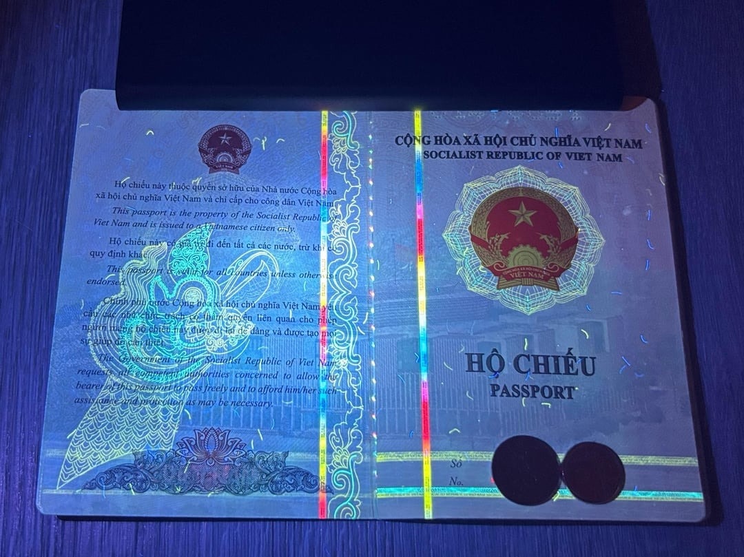 ho-chieu-01.jpg