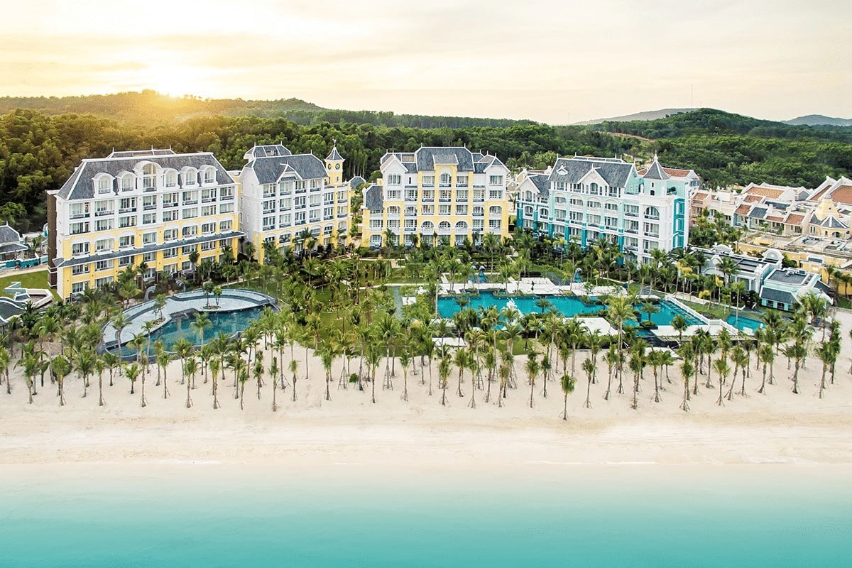 jw-marriott-phu-quoc-emerald-bay.jpg