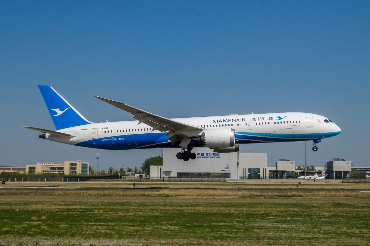 b-1566-pek_20180415144002.jpg