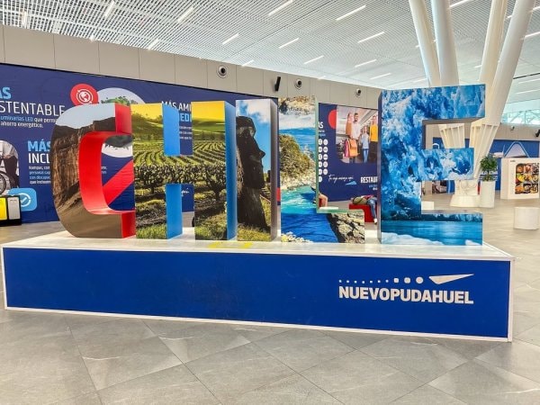 santiago-airport-pudahuel.jpg