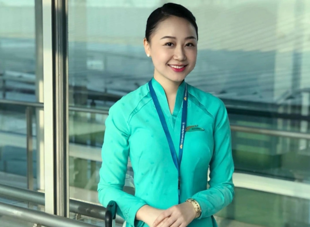 Chi Huong tiep vien hang khong