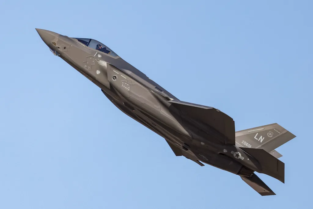 Tiêm kích F-35A
