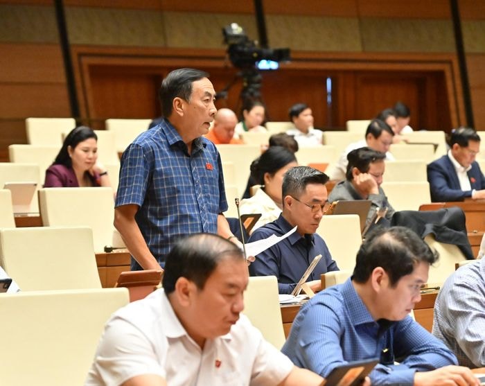 Đại biểu Phạm Văn Hòa. (Ảnh: Media Quốc hội)