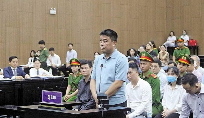 Nguyễn Văn Hậu, nguyên Chủ tịch Tập đoàn Phúc Sơn từng bị Tòa án Nhân dân TP. Hà Nội tuyên phạt tổng cộng 30 năm tù