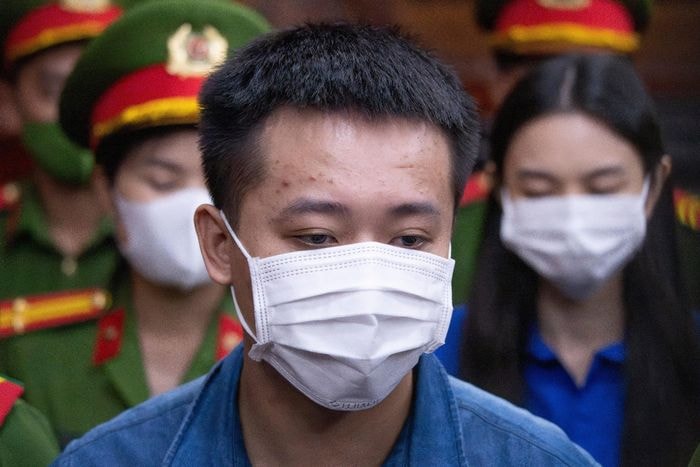 Trong suốt quá trình Công ty Asia sản xuất kẹo Kera, Quang Linh Vlog cùng các đồng phạm đã không kiểm tra, giám sát chất lượng sản phẩm.