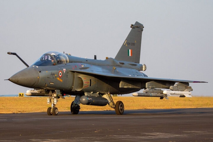 hal-tejas-mk1a-21222502.jpg