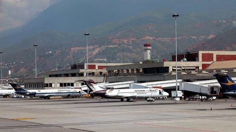 Nhiều hãng hàng không quốc tế hủy chuyến bay ở Venezuela