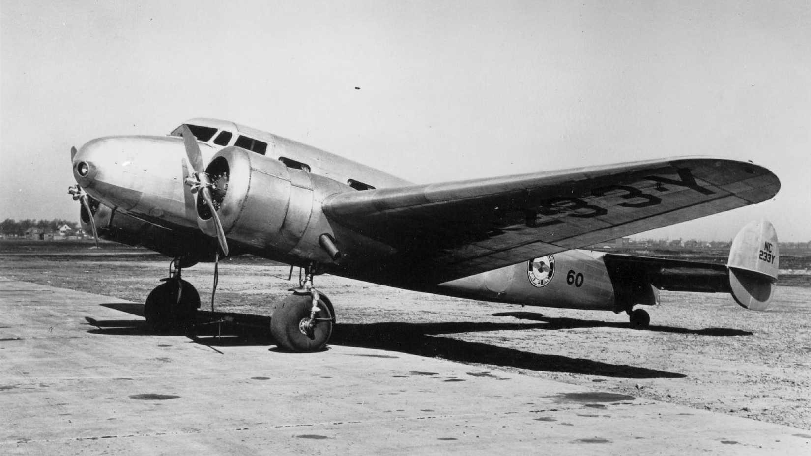 lockheed_model_10a_electra_north.jpg