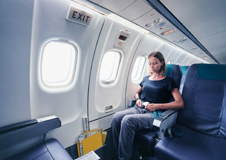 Chọn chỗ ngồi trên máy bay: mức GIÁ & kinh nghiệm ĐẶT CHỖ TỐT