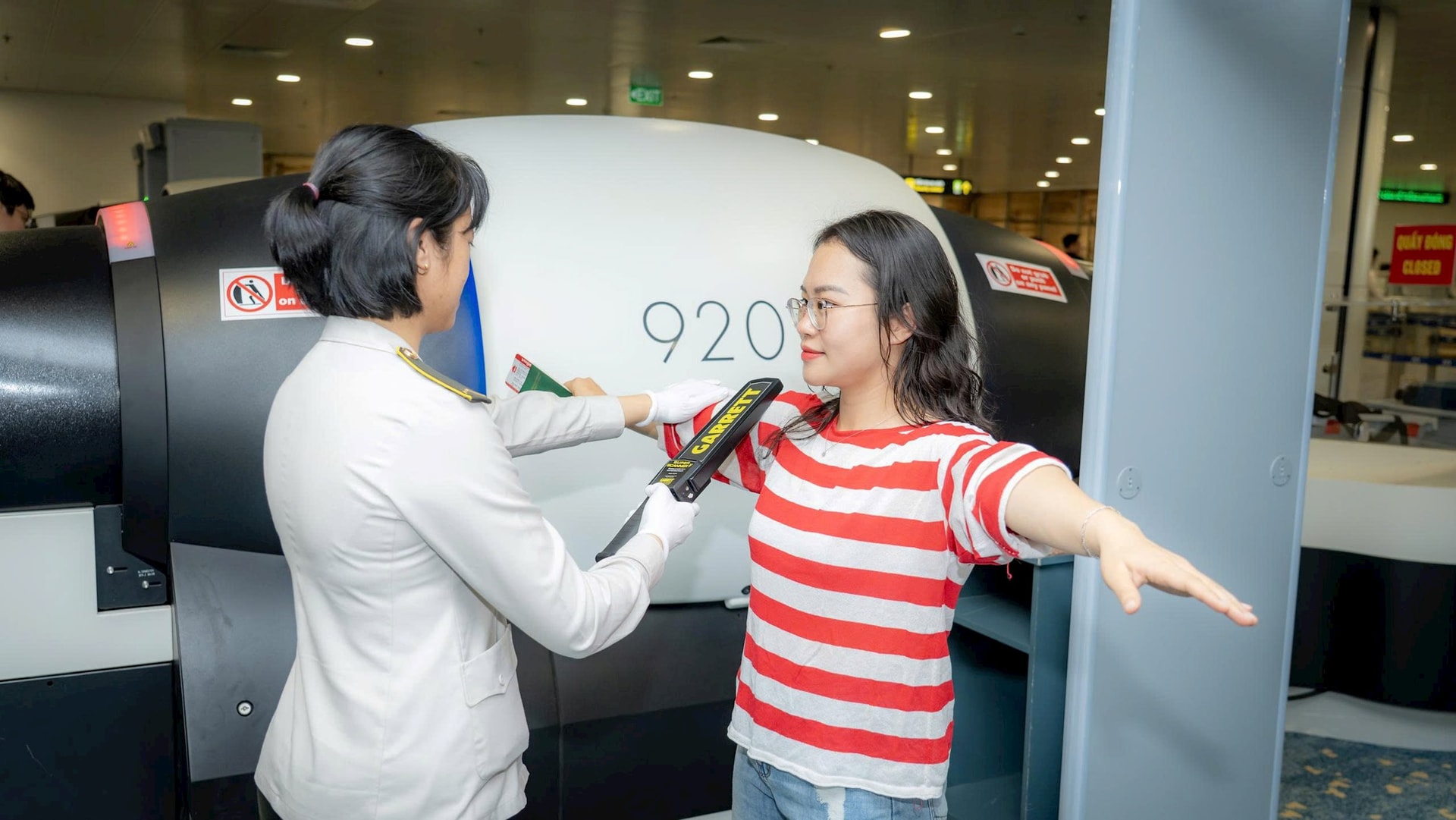 Chuyến bay giả định - soi chiếu an ninh