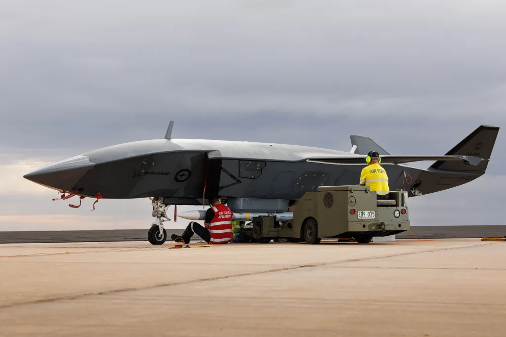 MQ-28 Ghost Bat 4