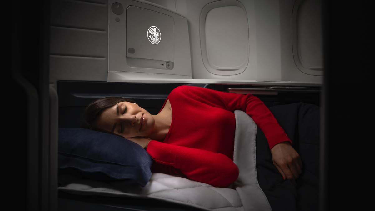 Air France's new hotel-grade business class mattress - Executive Traveller