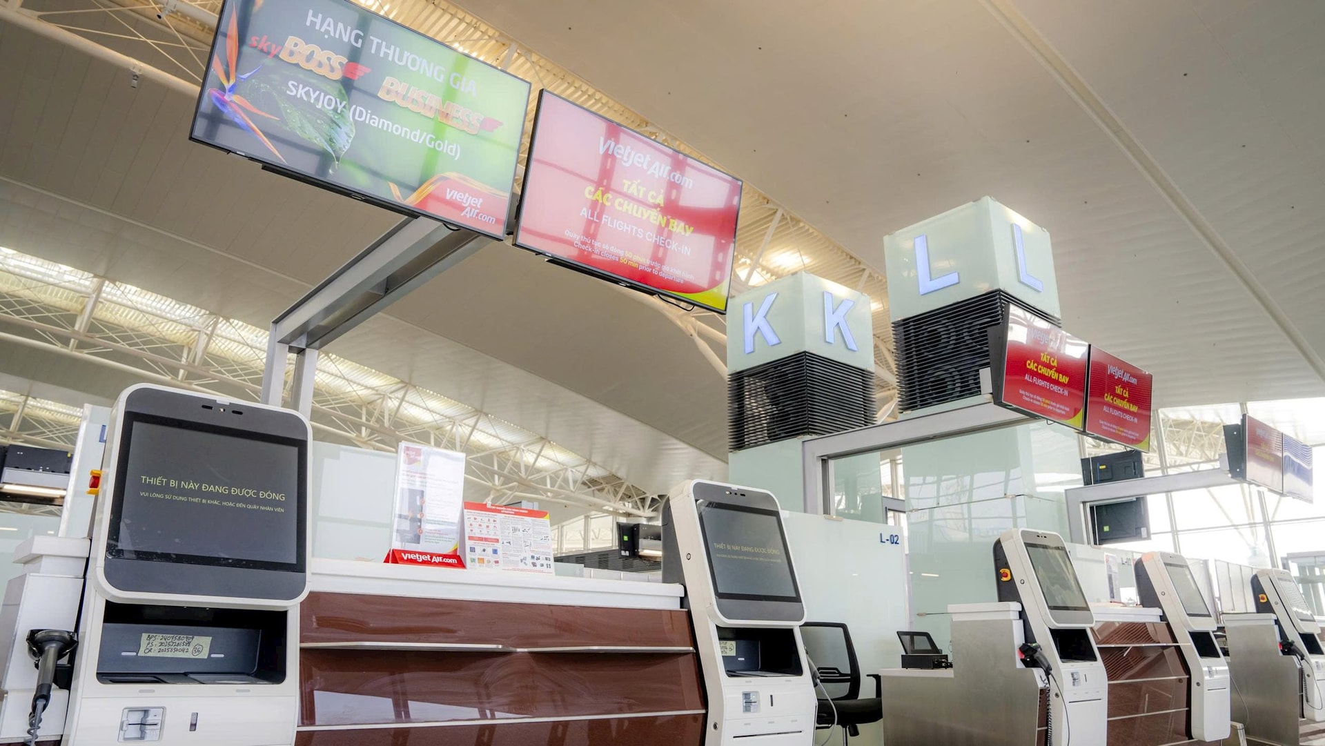 Hệ thống gửi hành lý tự động (Self Bag Drop)