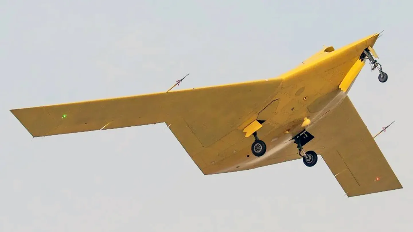 CH-7 Trung Quốc: Bước tiến vượt bậc UAV cánh bay tàng hình 