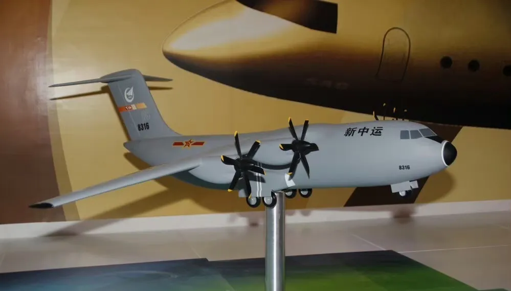 vận tải cơ Y-30 4