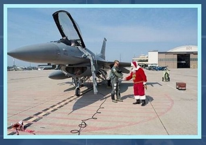 Ông già Noel di chuyển nhanh đến mức nào để phát quà khắp thế giới? - Ảnh 2.