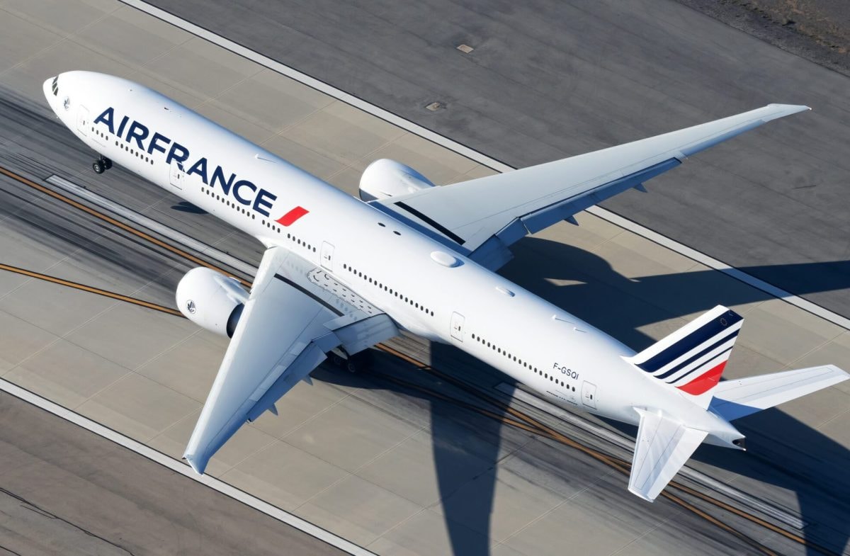 Bị hacker tấn công, 2 hãng hàng không lộ nhiều thông tin quan trọng của khách hàng