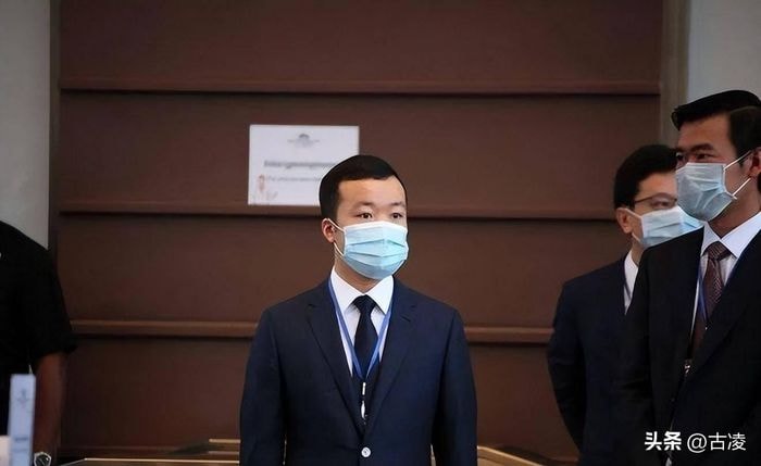  Hình ảnh Trần Chí trong một sự kiện kinh doanh. Ảnh: Toutiao 