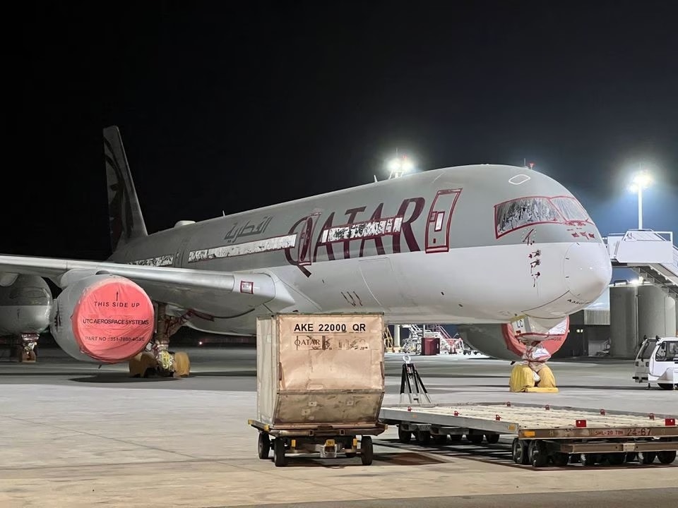 Qatar Airways là một trong các hãng hàng không hàng hóa chủ lực, đảm nhiệm vận chuyển hàng xuất nhập khẩu giữa Việt Nam đến các điểm đến tại Trung Đông như Doha, Dubai...