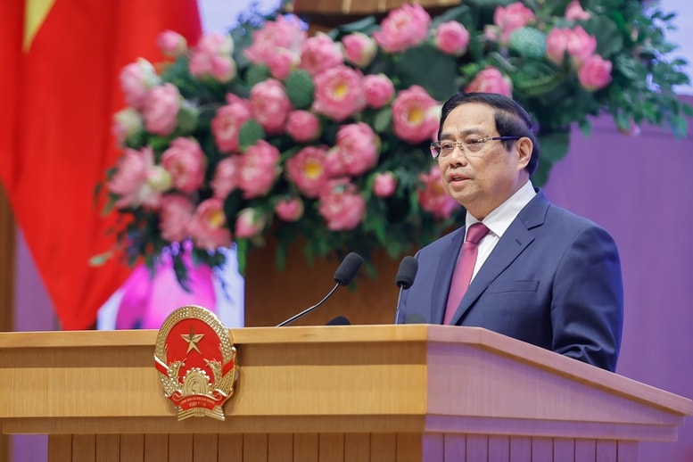 Thủ tướng: Phụ nữ Việt Nam vượt qua chính mình, trở thành lực lượng nòng cốt, nhân tố kiến tạo tiến trình đổi mới và phát triển- Ảnh 2.