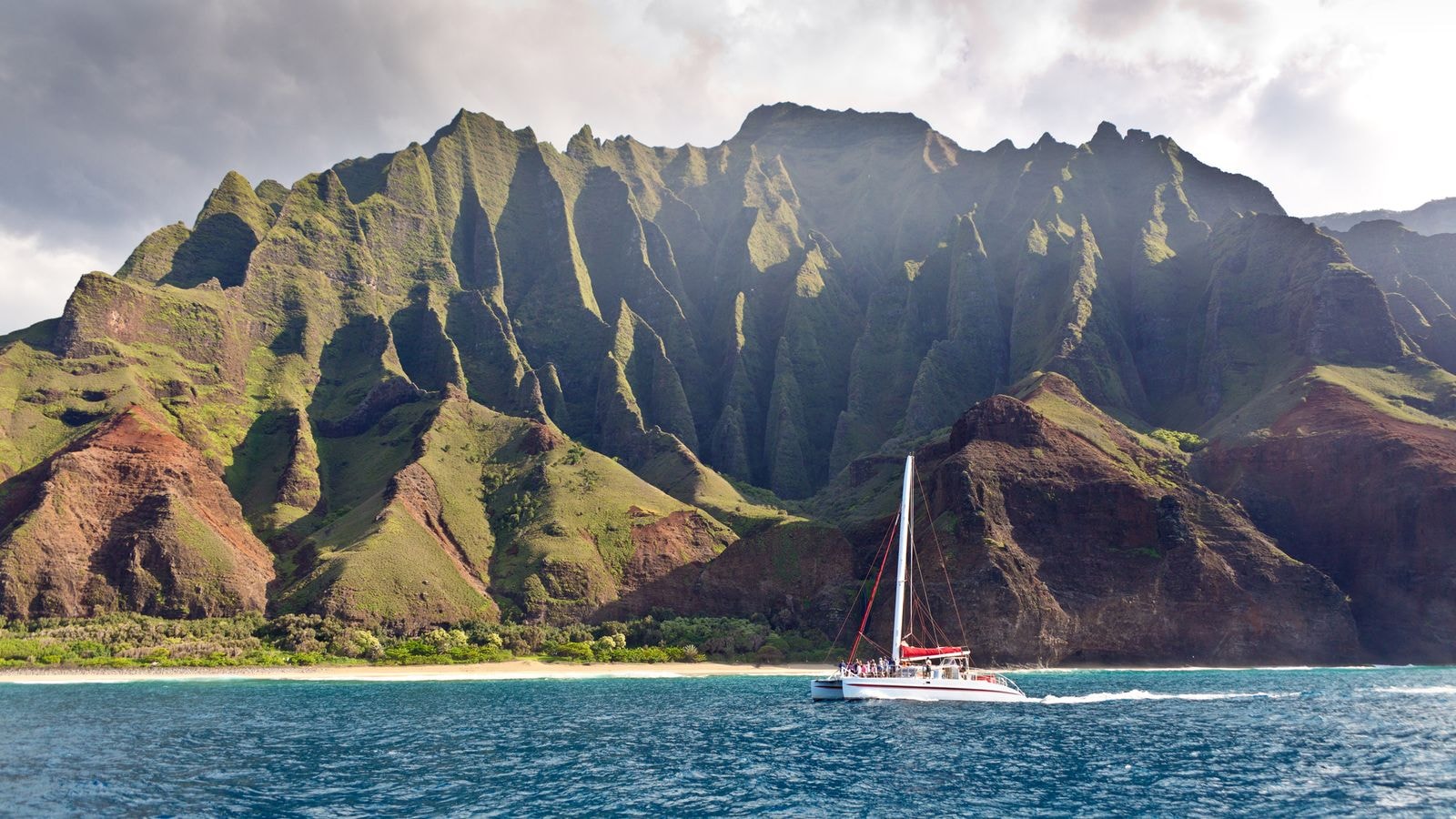 skynews-hawaii-na-pali-coast_7204974.jpg