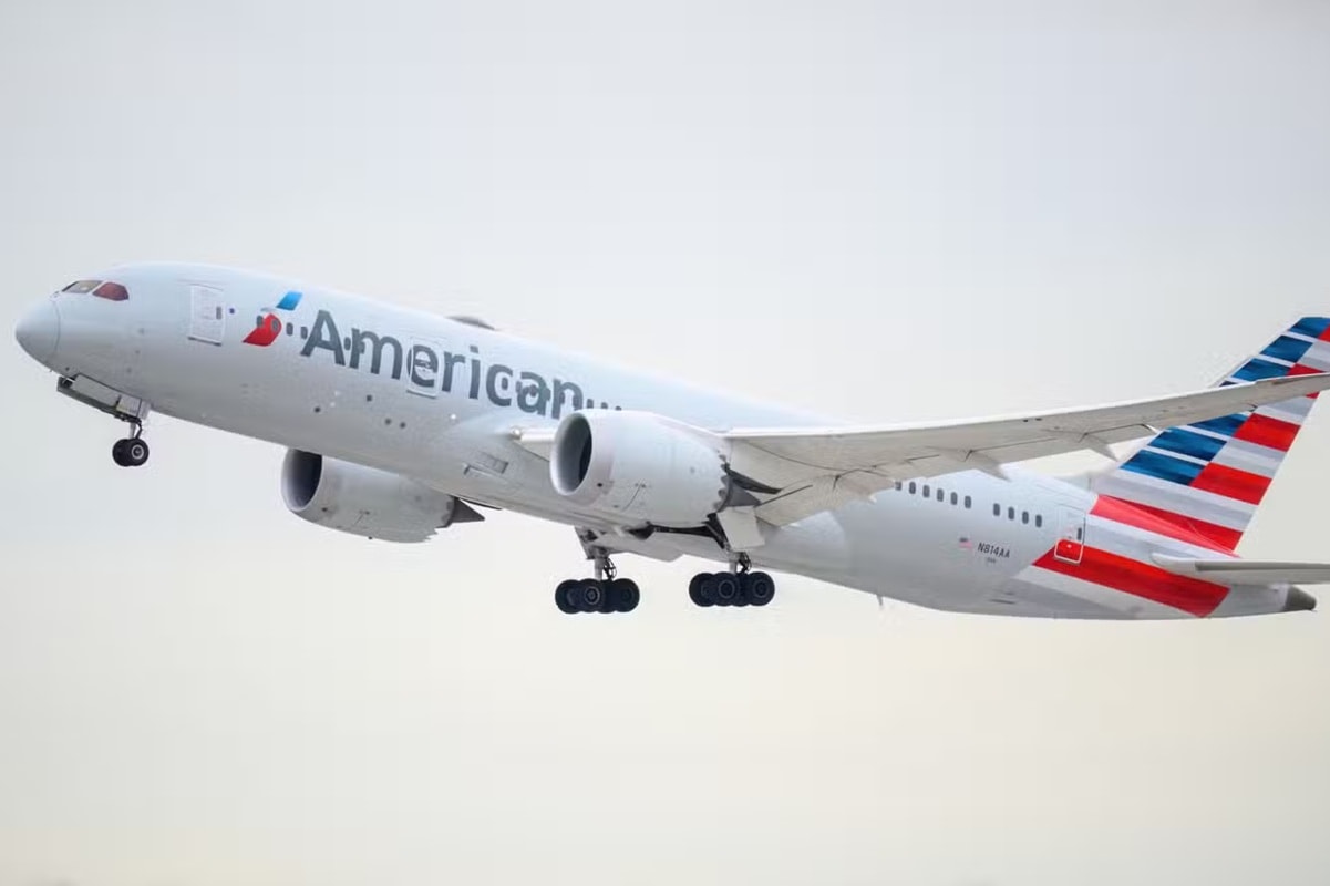 gia nhien lieu bay tang tro lai gay ap luc cho hang bay