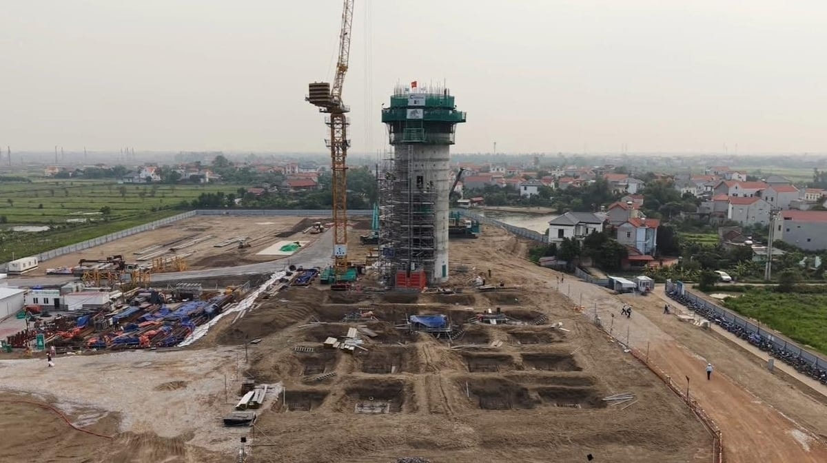 Khu vực thi công Đài kiểm soát không lưu của Cảng hàng không quốc tế Gia Bình.