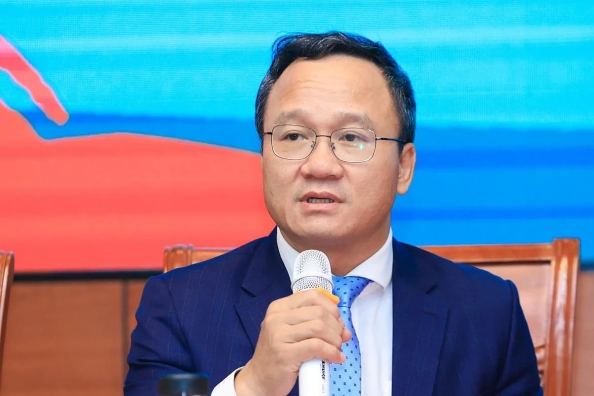 khuat-viet-hung.jpg