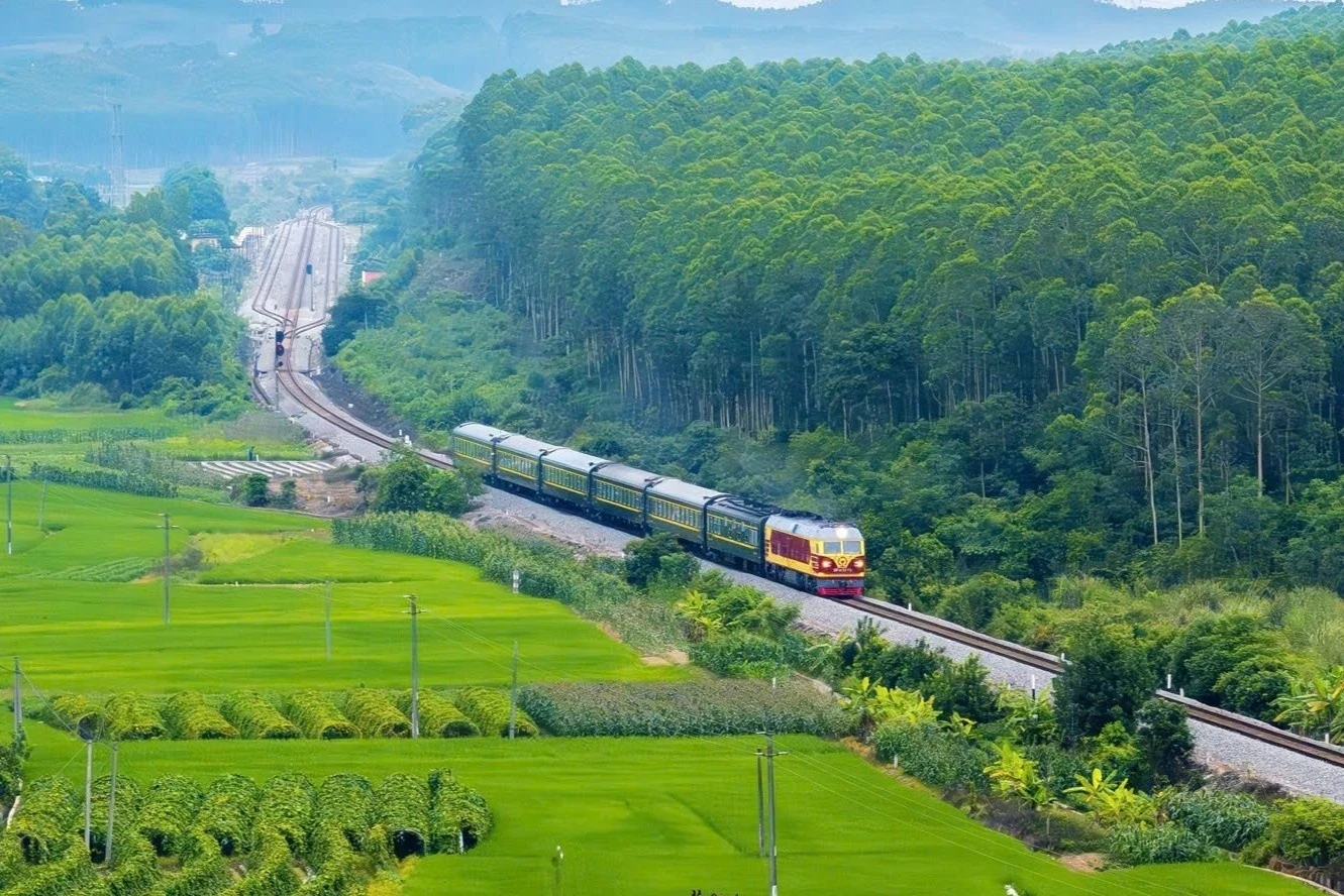tau_lien_van_viet_nam_trung_quoc8.webp