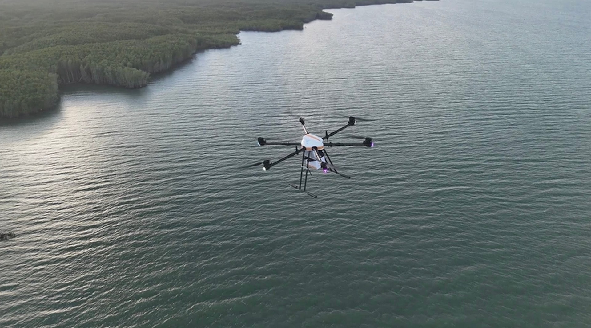 static-images.vnncdn.net-vps_images_publish-000001-000003-2026-5-9-_ct-uav-1241.jpg
