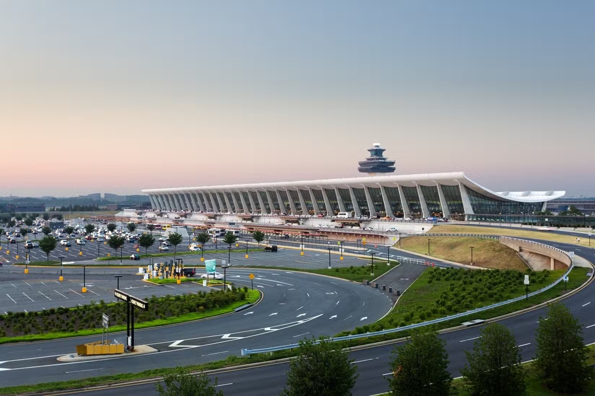 san bay Washington Dulles