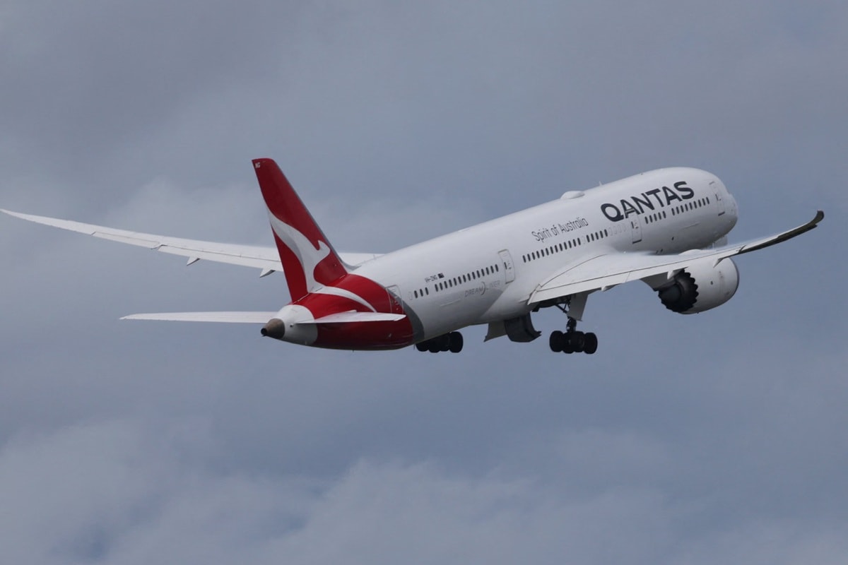 hanh khach gay roi tren chuyen bay cua Qantas