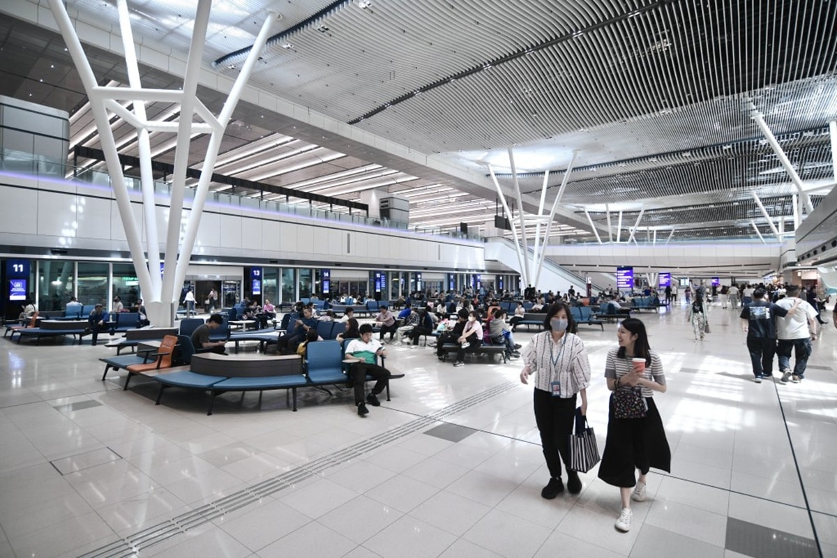 nha ga T2 hong kong