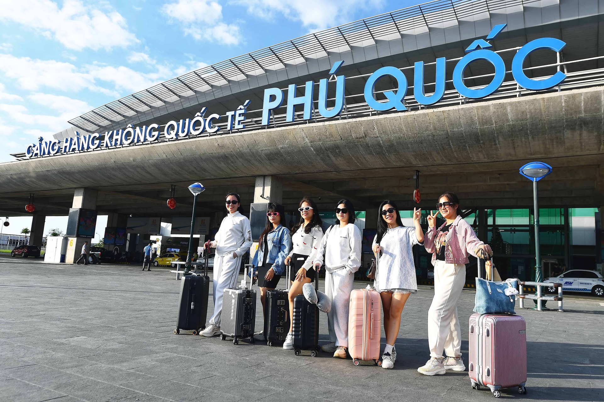 9ef21104dc-_cang-hang-khong-quoc-te-phu-quoc.jpeg