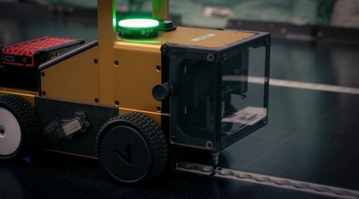 robot ti hon 1