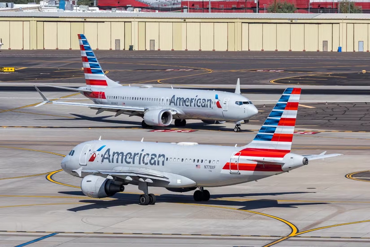 American Airlines 1