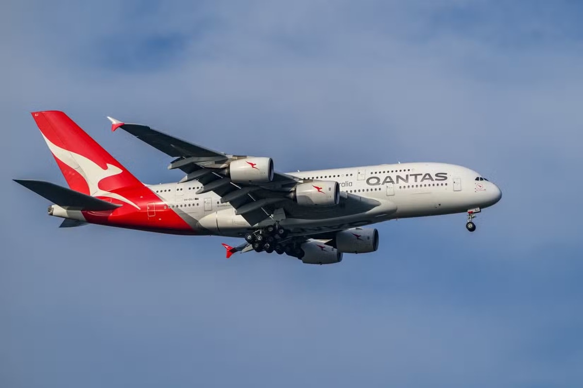 qantas 4