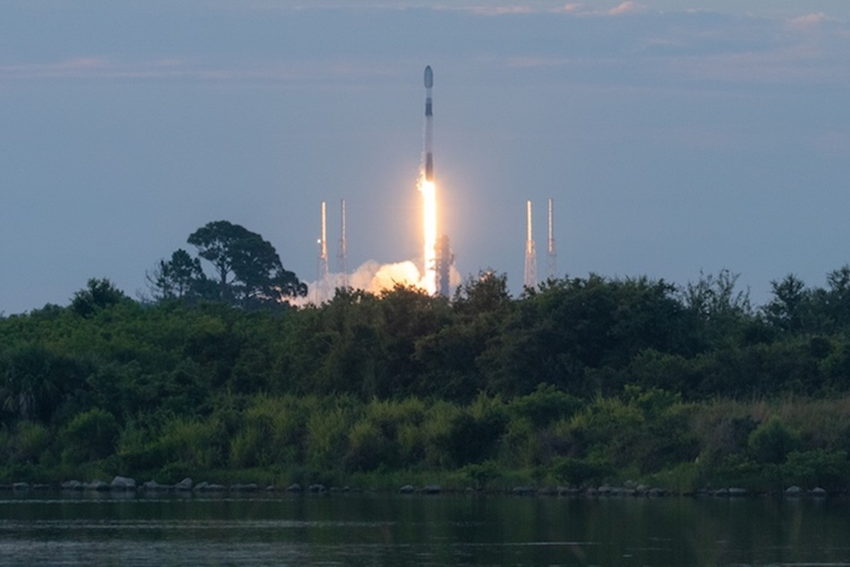 spacex.jpg