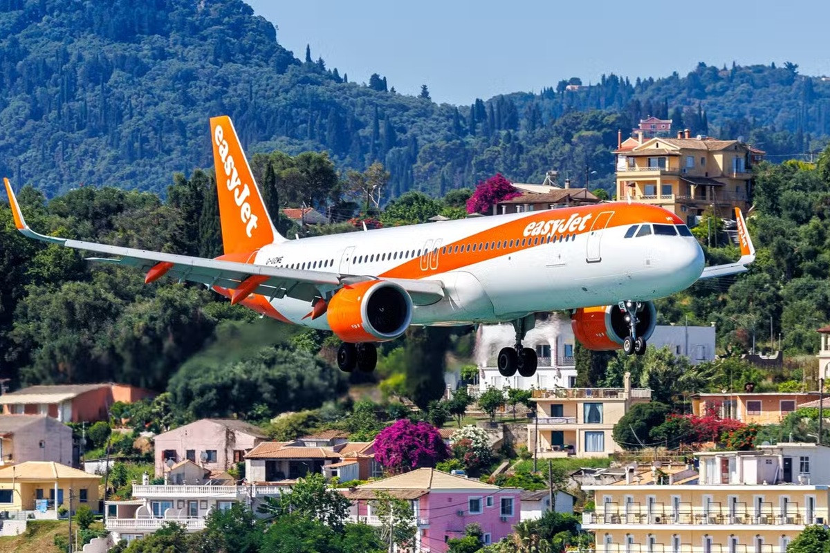 easyjet.jpg