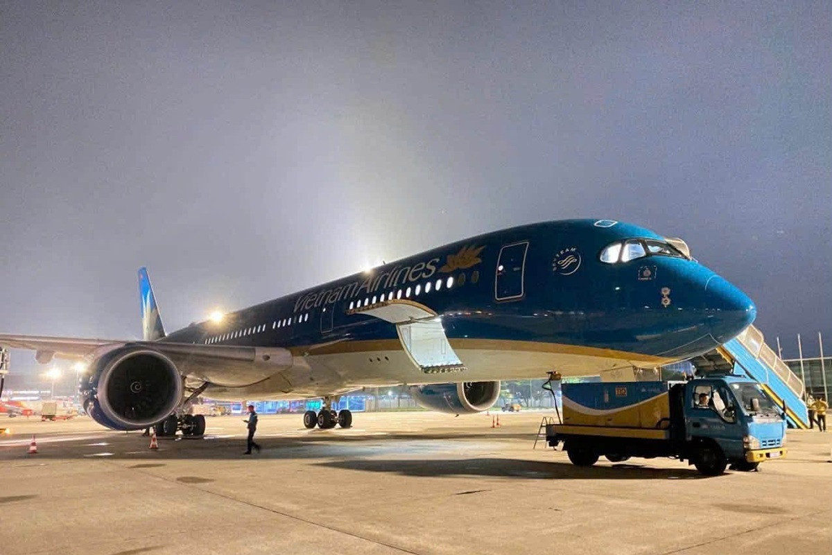 Vietnam Airlines