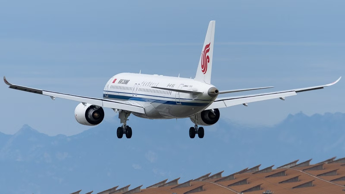 COMAC C919
